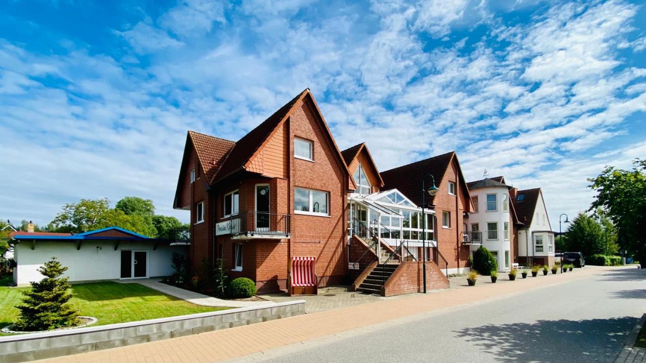 Pension Kuehne Boltenhagen  Exterior photo